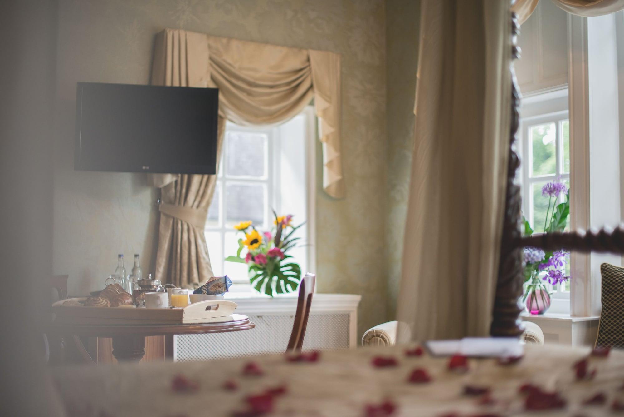 Mere Court Hotel นัตส์ฟอร์ด ภายนอก รูปภาพ
