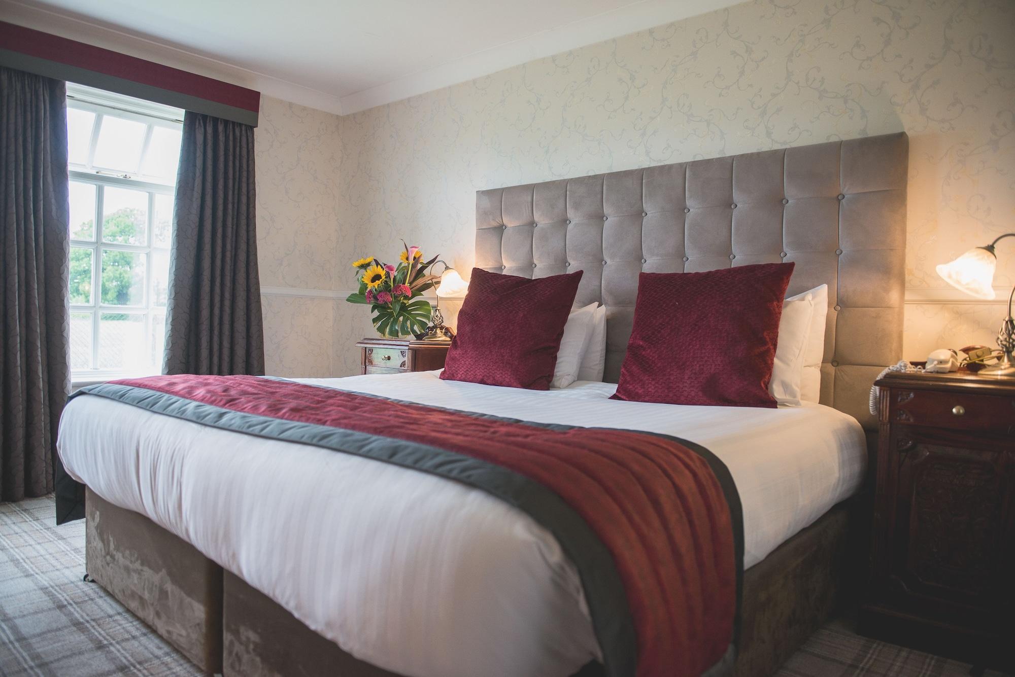 Mere Court Hotel นัตส์ฟอร์ด ภายนอก รูปภาพ