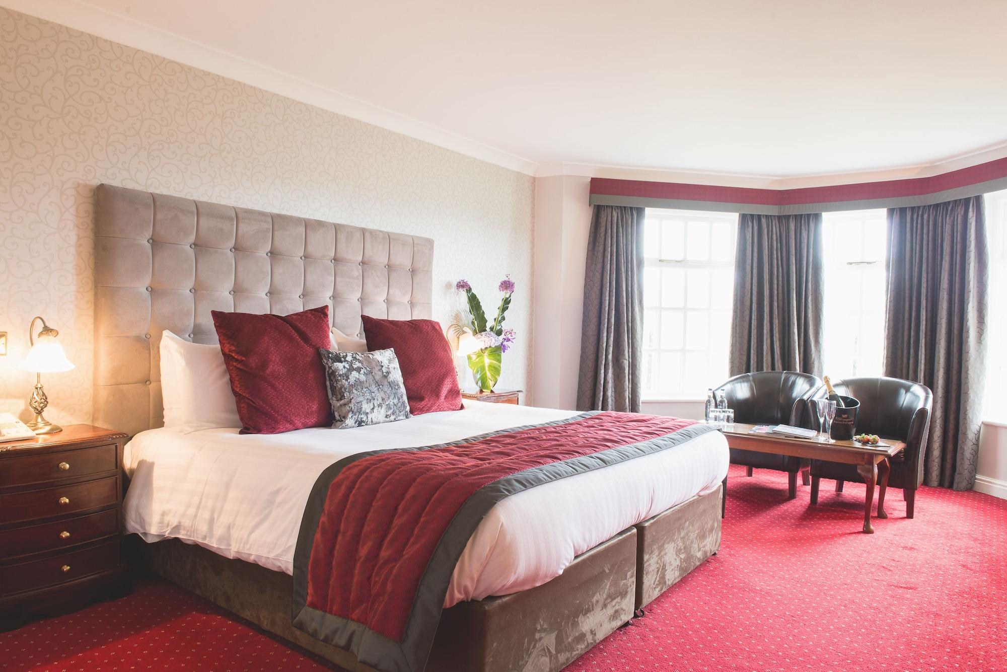 Mere Court Hotel นัตส์ฟอร์ด ภายนอก รูปภาพ